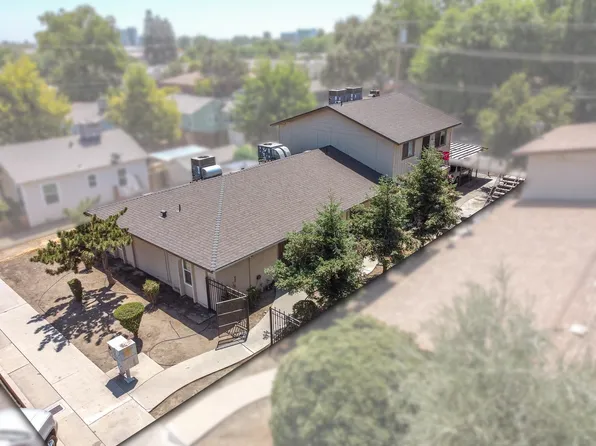 915 W Oak Avenue, Visalia, CA 93291