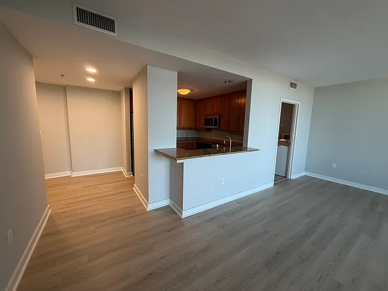105 Christina Landing Dr #302 — Photo 7
