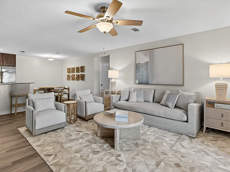 Reserve at Gulf Hills Apartment Homes — Photo 15