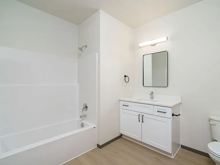 The Vistas Apartments at Beacon Hill — Photo 27