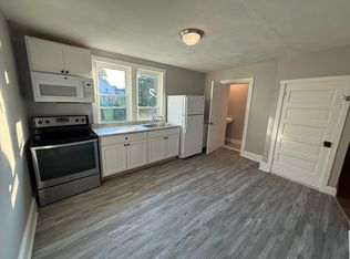 10 Fairview Ave APT 3, Taneytown, MD 21787