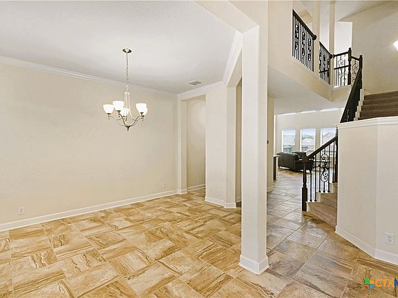 2nd image of 513 Concerto Ct