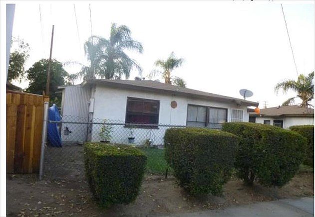 2nd image of 1123 Turnbull Canyon Rd