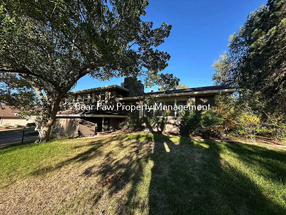 1450 Kingsbury Ct