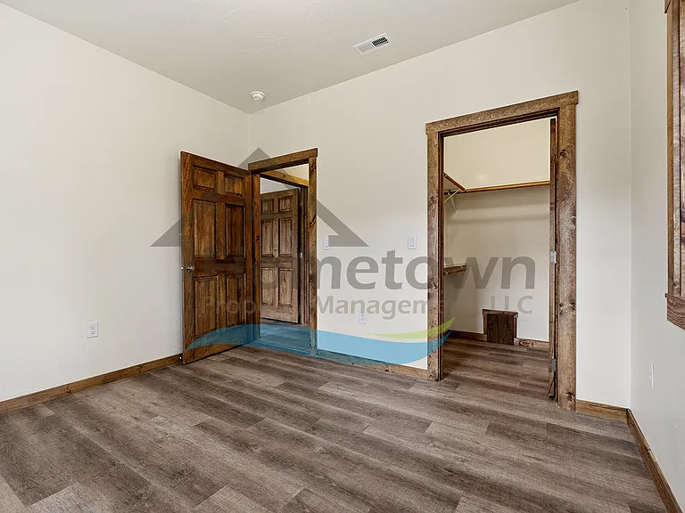 105 One Burnt Tree Ln #1 — Photo 25