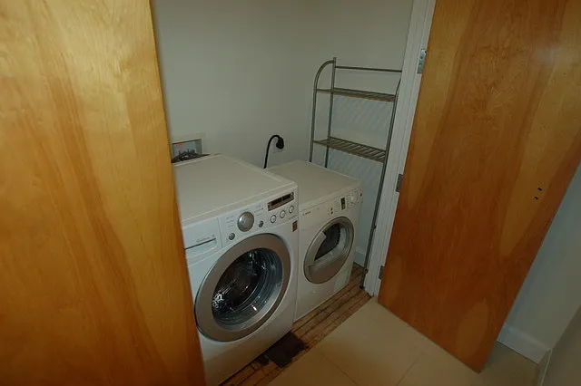 106 N High St #401 — Photo 13