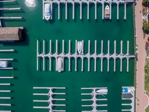 700 N Lake Blvd #B-18, Tahoe City, CA 96145