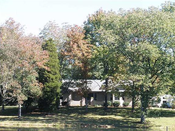 2nd image of 708 W Sunset Dr