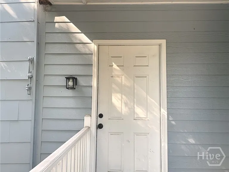 218 W Anderson St #UPPER — Photo 27