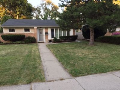 17233 Chicago Ave, Lansing, IL, 60438