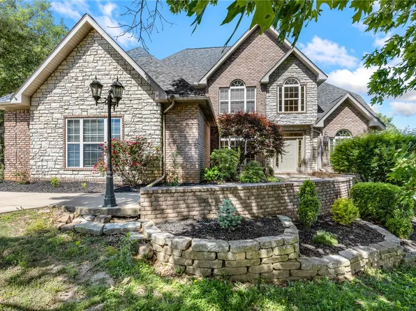 3323 Savannah Dr, Lead Hill, AR 72601