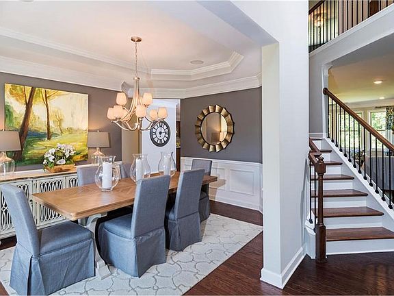 5th image of 405 Marans Way