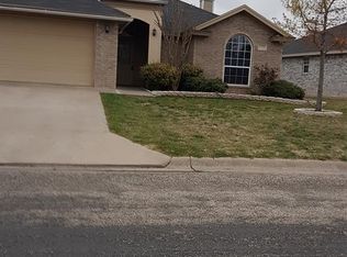 1721 Louise Dr, San Angelo, TX 76901