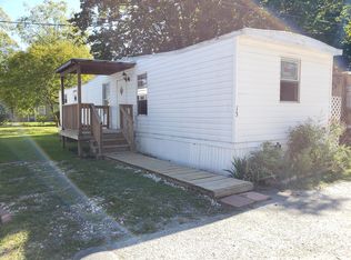 13 Town Mills Mobile Home Park, Shippensburg, PA 17257