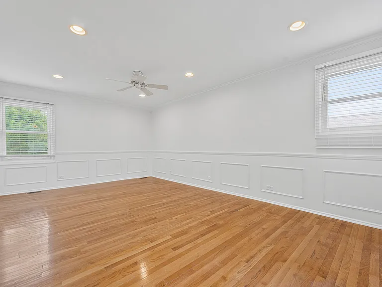 2158 Countryside Cir — Photo 25
