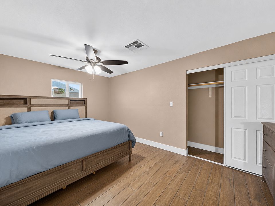 1st image of 6717 Atwood Ave #4