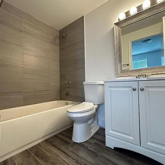 16637 Hemingway Dr #16637 — Photo 8