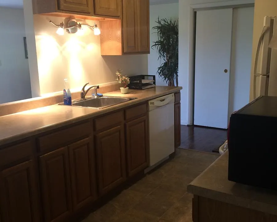 Galley Kitchen (picture represents the layout)