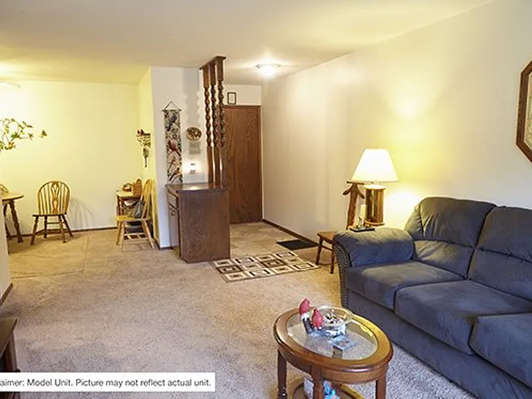 1420 N Wisconsin St — Photo 15