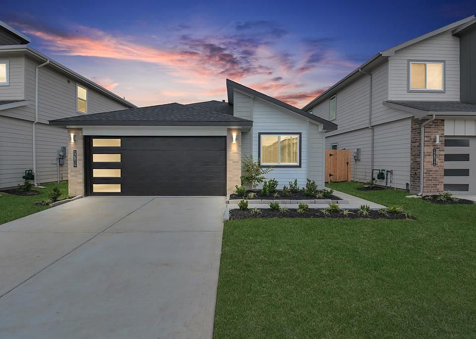 1st image of 12814 Heddington Grove Ln