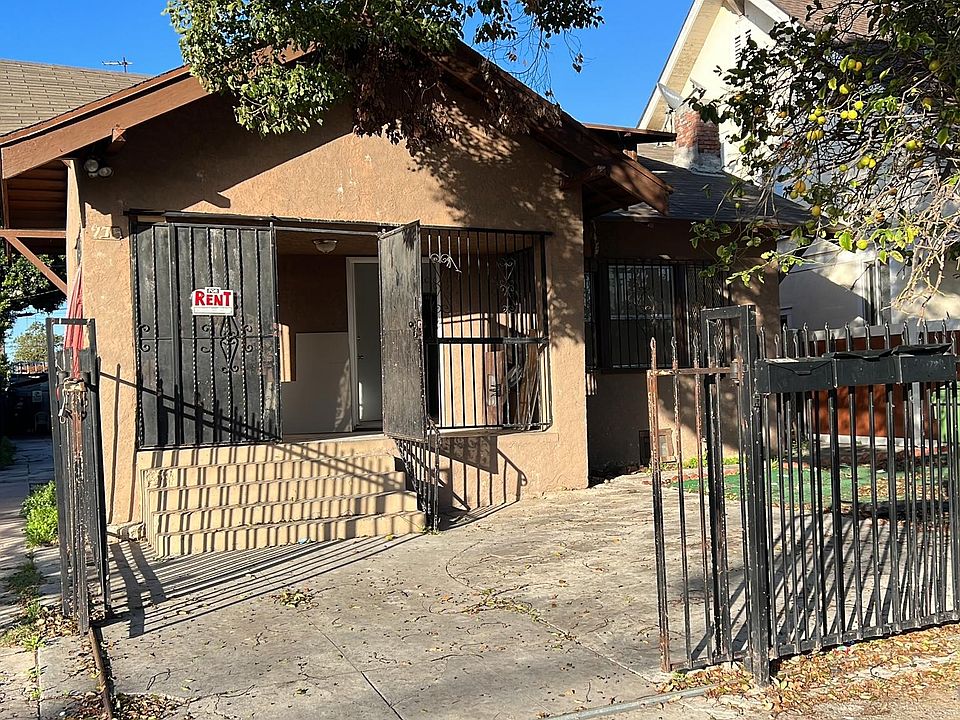 1st image of 275 E 47th St