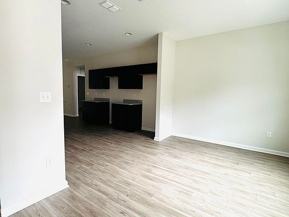3rd image of 3501 STILLMAN Street