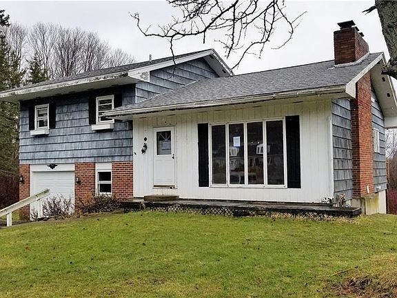 2nd image of 469 Valerie Ln