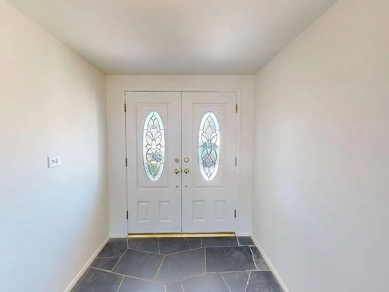 22545 Hatteras St — Photo 7