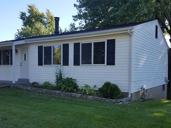 2nd image of 1720 Leafcrest Dr #0