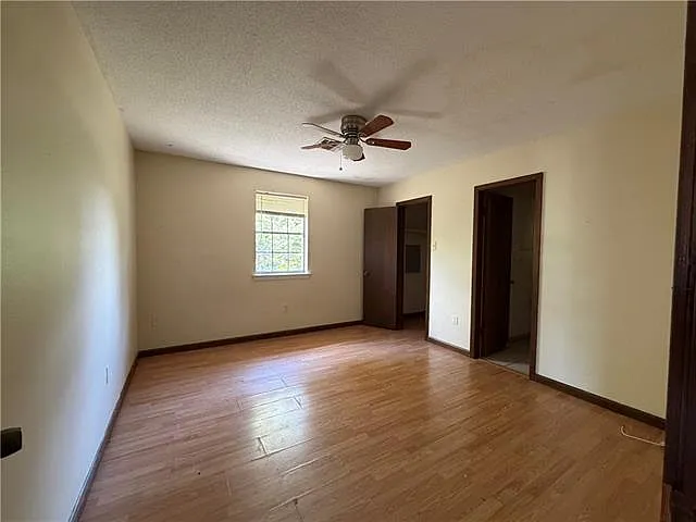 2 bed, 2.0 bath, 1003 sqft, $1,100 — Photo 3