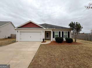 208 New Hope Dr, Perry, GA 31069