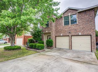 733 Chalk Knoll Rd, Fort Worth, TX 76108