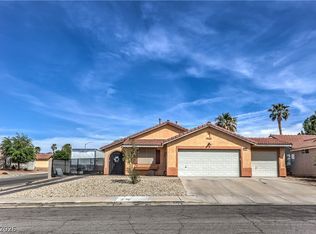 572 Broomspun St, Henderson, NV 89015