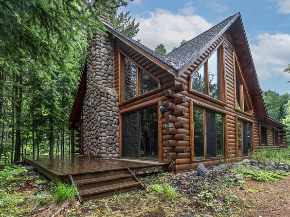 5199 Eagles Rdg, Eagle River, WI 54521