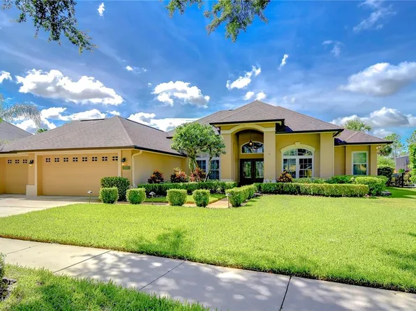 3406 Cypress Landing Dr, Valrico, FL 33596
