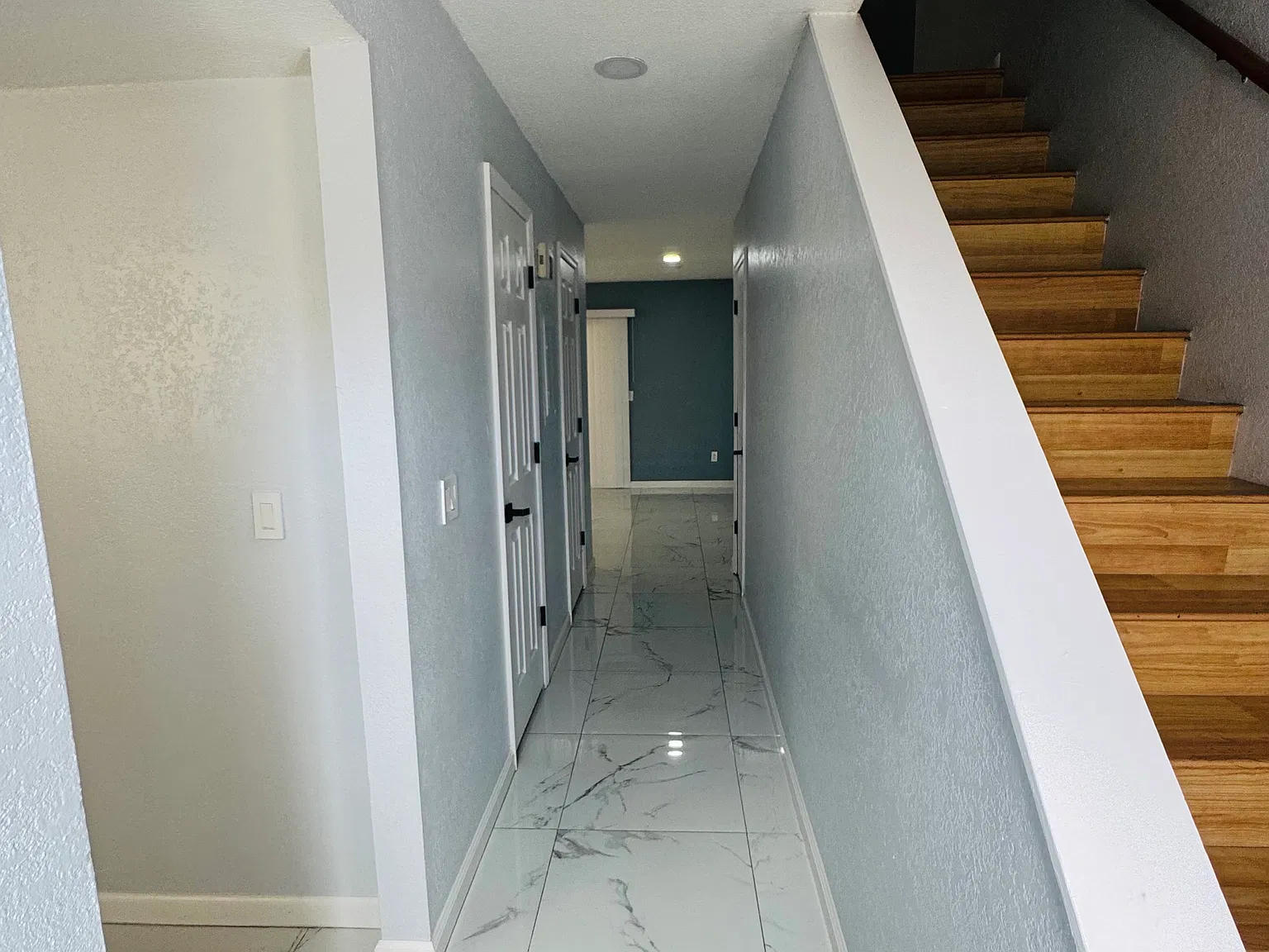 3413 Sunrise Villas Ct S — Photo 2