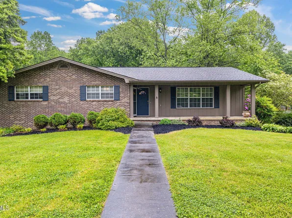 1520 Sunvalley Dr, Greeneville, TN 37745