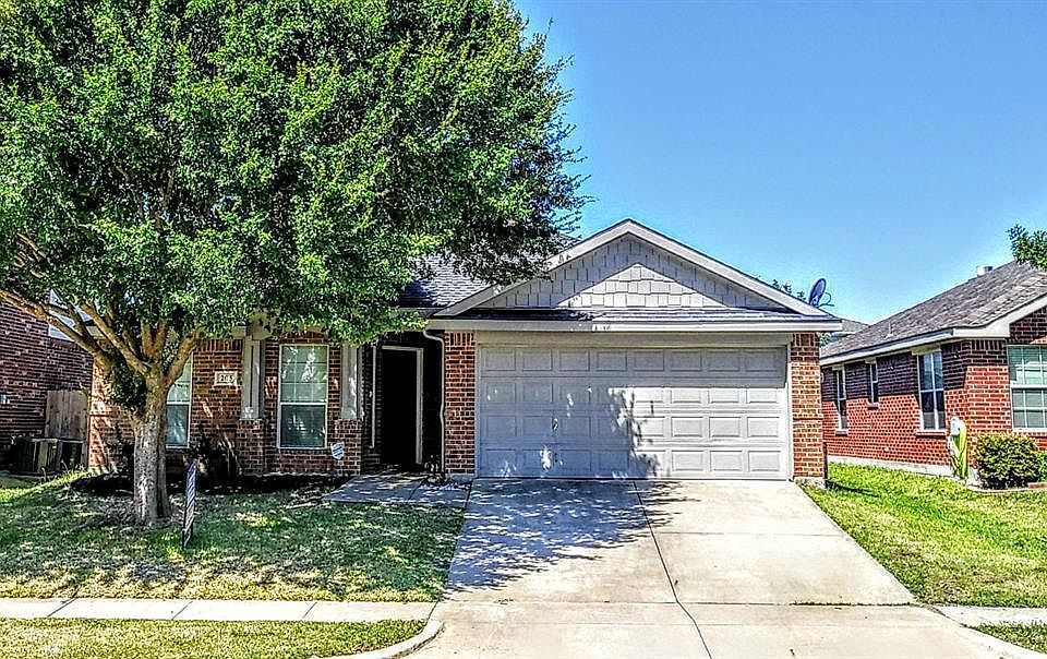 1st image of 205 Creekview Dr