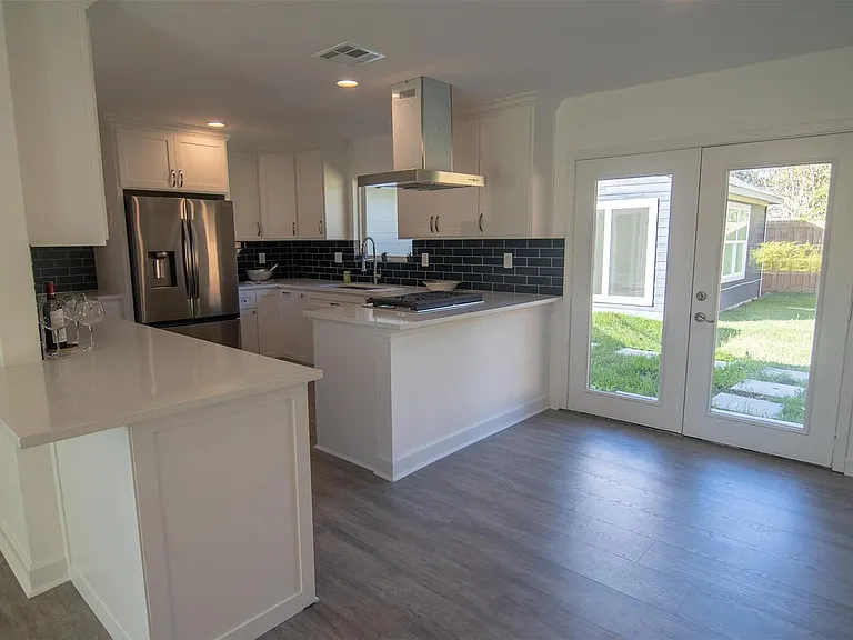 5534 Pagewood Ln — Photo 4