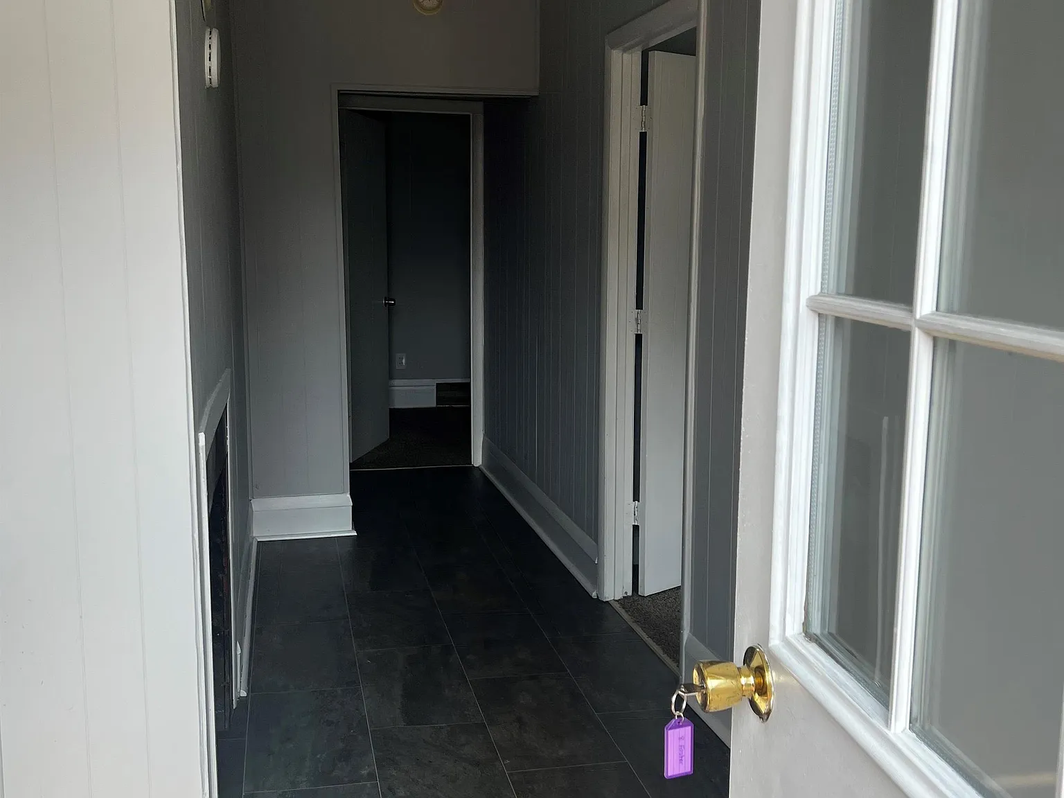 8 Foster Place - Single House — Photo 2