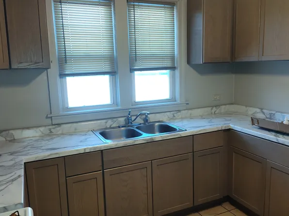 1827 170th St APT 1, Hazel Crest, IL 60429