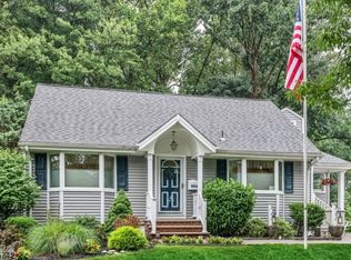 684 Ellington Rd, Ridgewood, NJ 07450