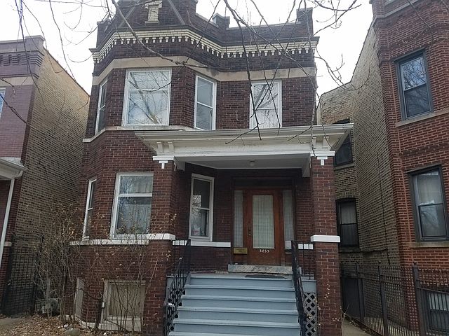 1st image of 3853 W Wrightwood Ave