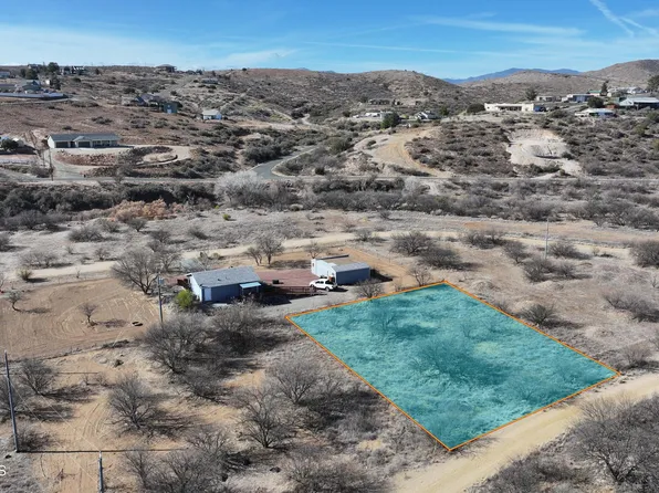 16667 S Cordes Cir, Mayer, AZ 86333