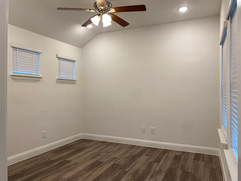 4009 Rain Lily Bnd — Photo 12