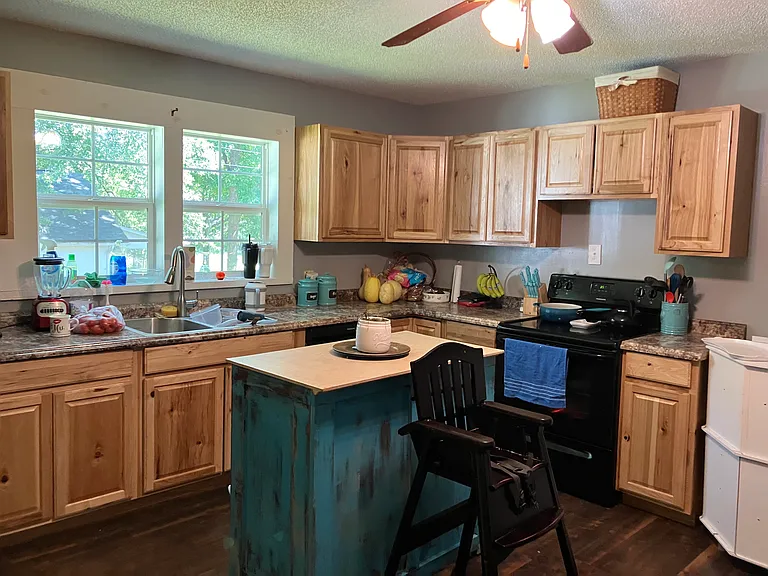 138 Loblolly Ln — Photo 6