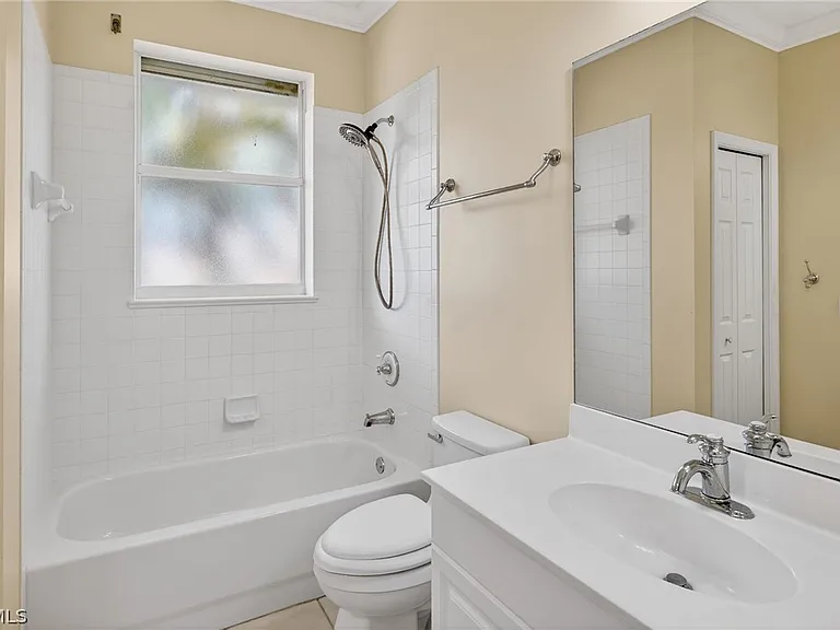 5541 Harborage Dr — Photo 38