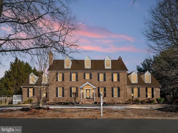 100 Tarks Ln, Severna Park, MD 21146