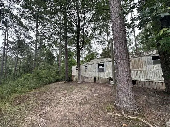 507 Moose Dr, Onalaska, TX 77360