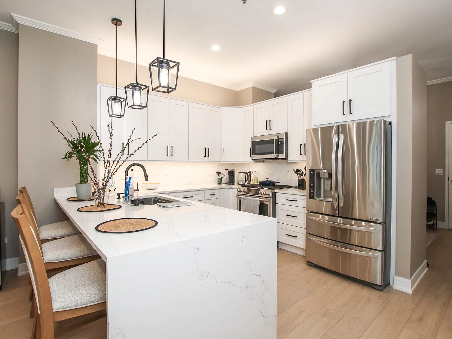 2 bed, 1530 sqft, $4,250 — Photo 4